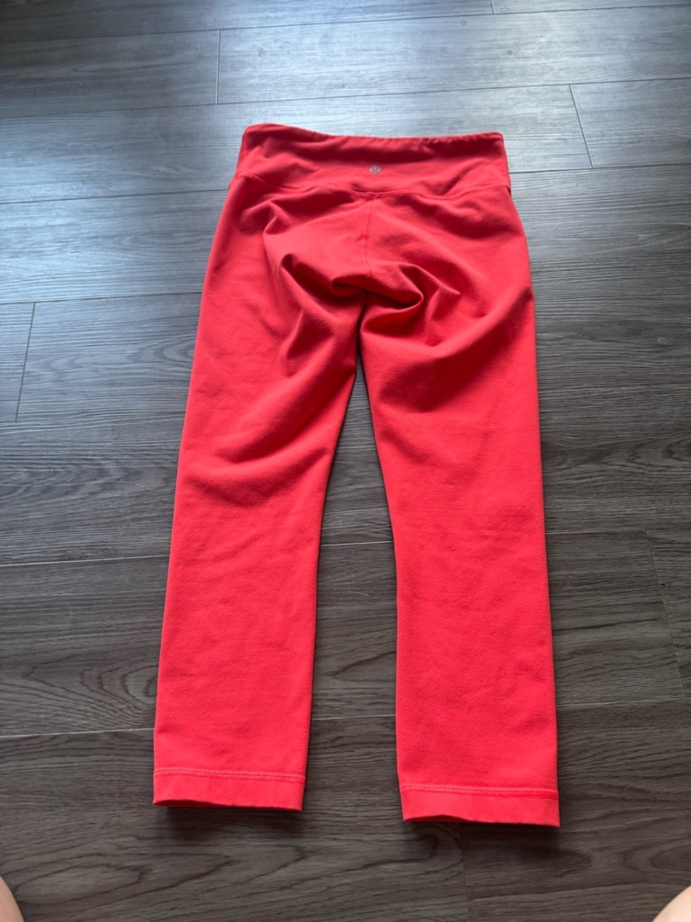 lululemon athletica size 4 Coral-Red Reversible Leggings